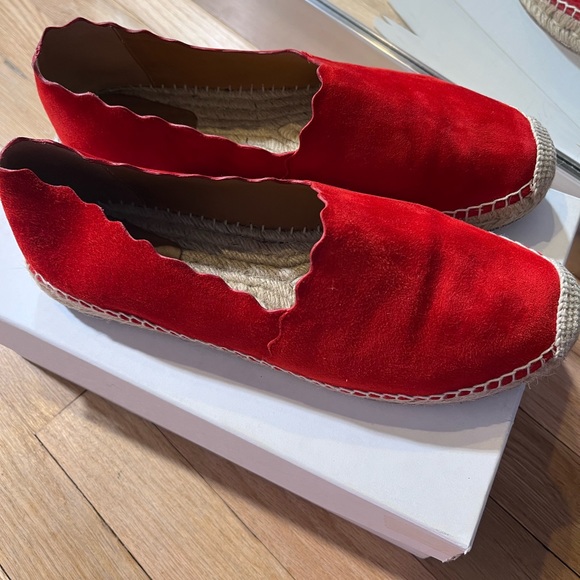 Chloé Red Suede Scallop Espadrilles - Picture 4 of 10